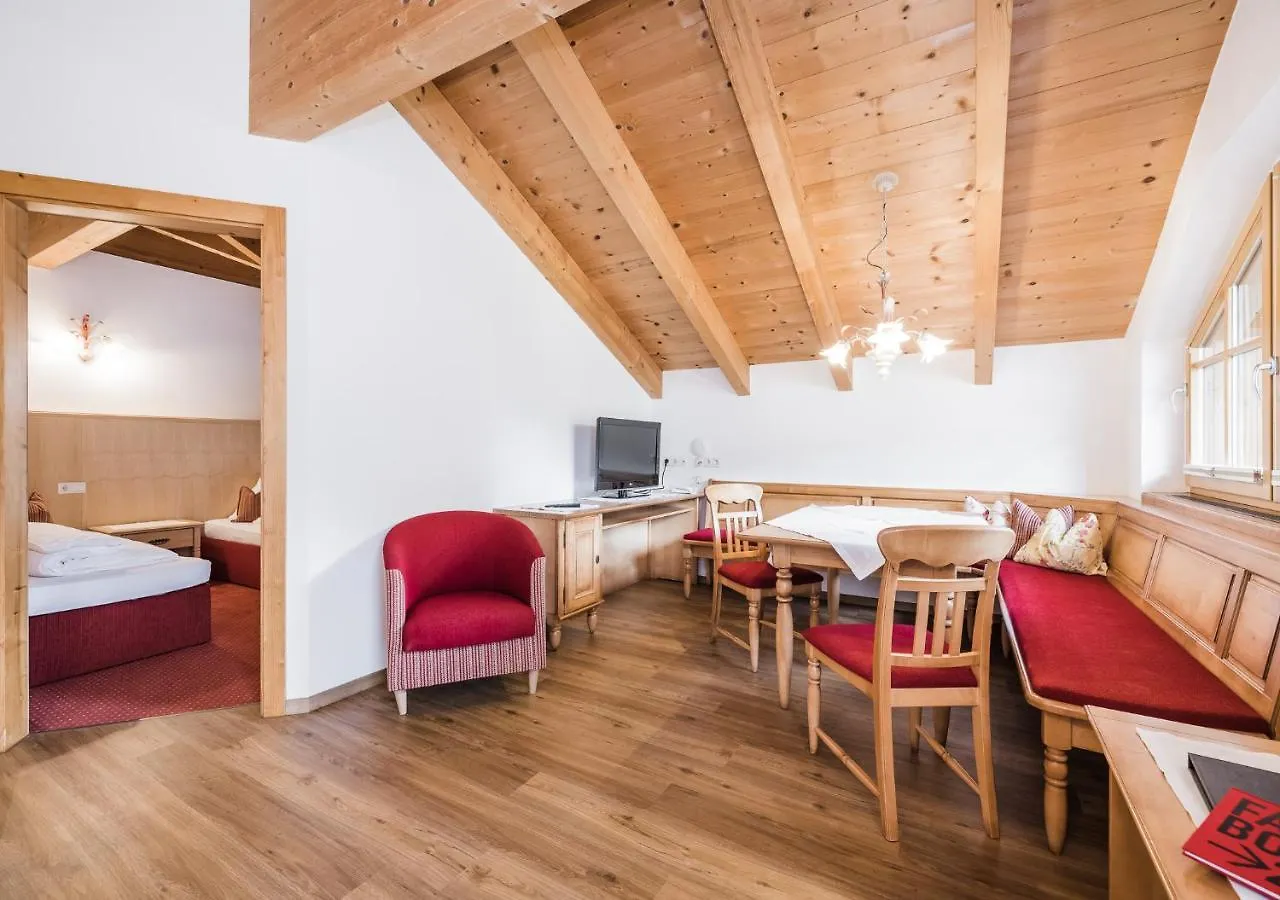Andre Arnold - Boutique Pension Sölden Konukevi