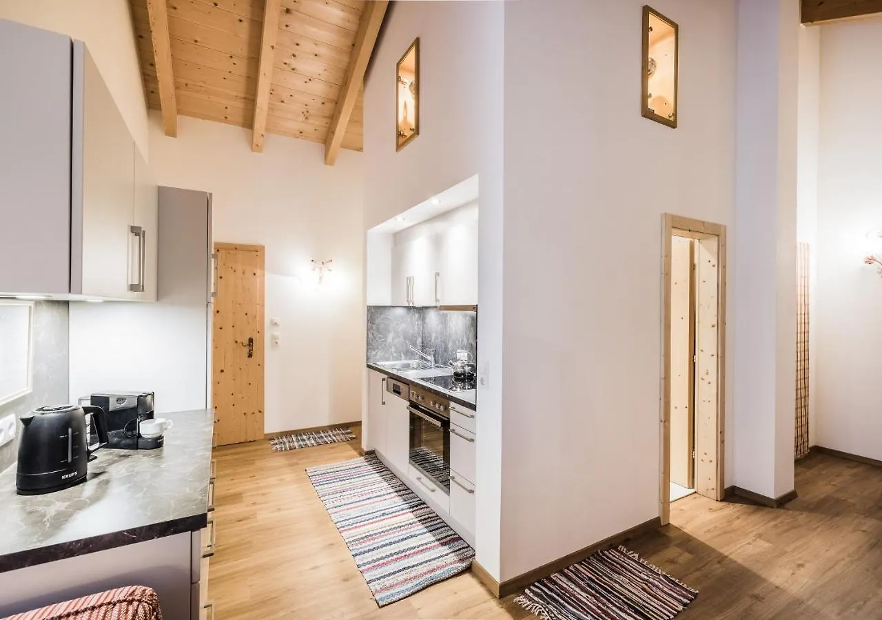 Andre Arnold - Boutique Pension Sölden Avusturya