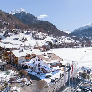 Affittacamere Garni Vierjahreszeiten, Sölden